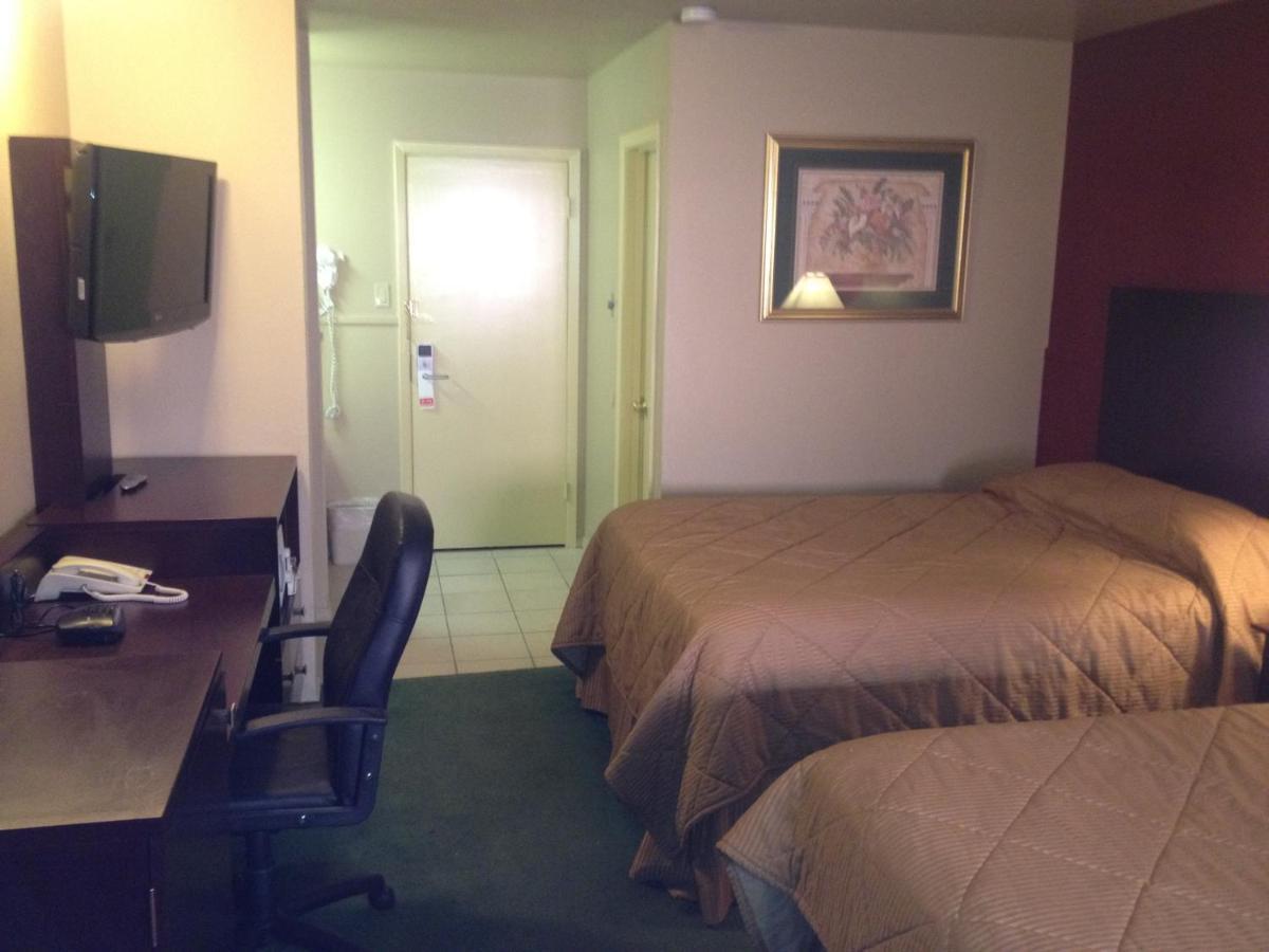 Colonial Inn Monahans Tx מראה חיצוני תמונה
